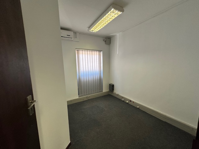 To Let commercial Property for Rent in Claremont Western Cape